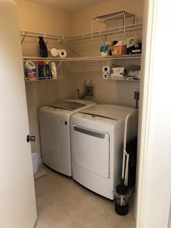 Emerald Pointe - Residential