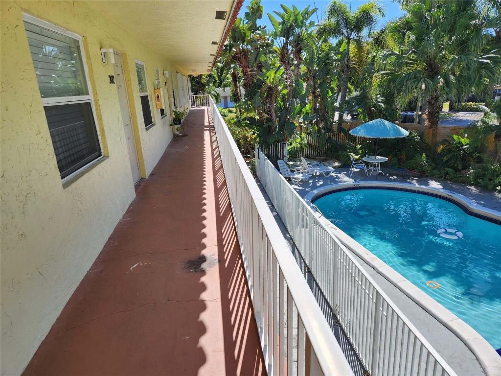 Tudor Manor - Residential