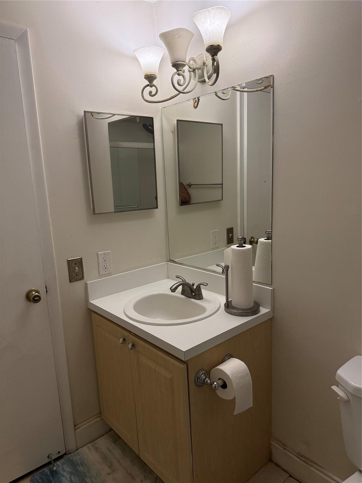 Summerbreeze Condo - Residential