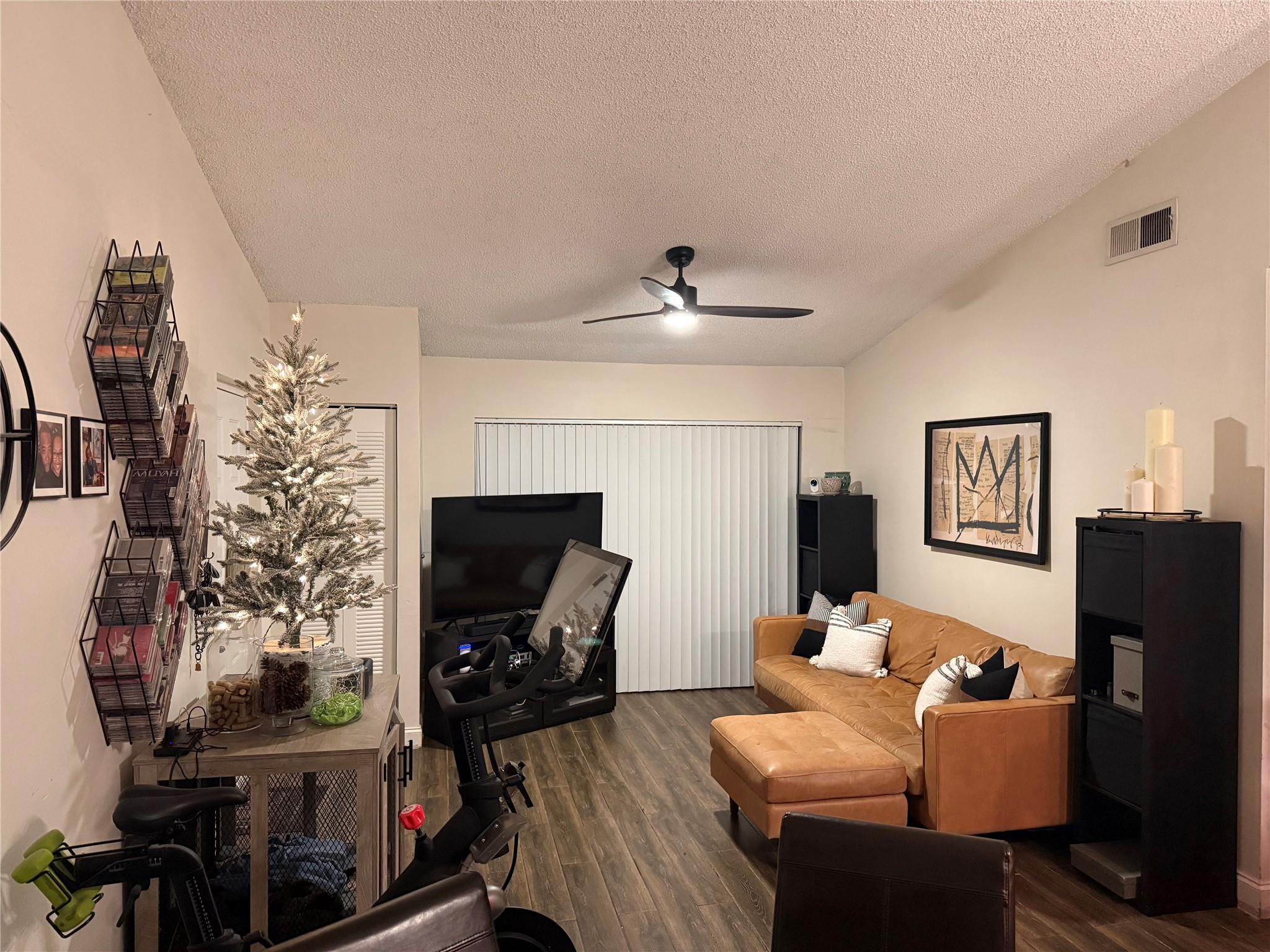 Summerbreeze Condo - Residential