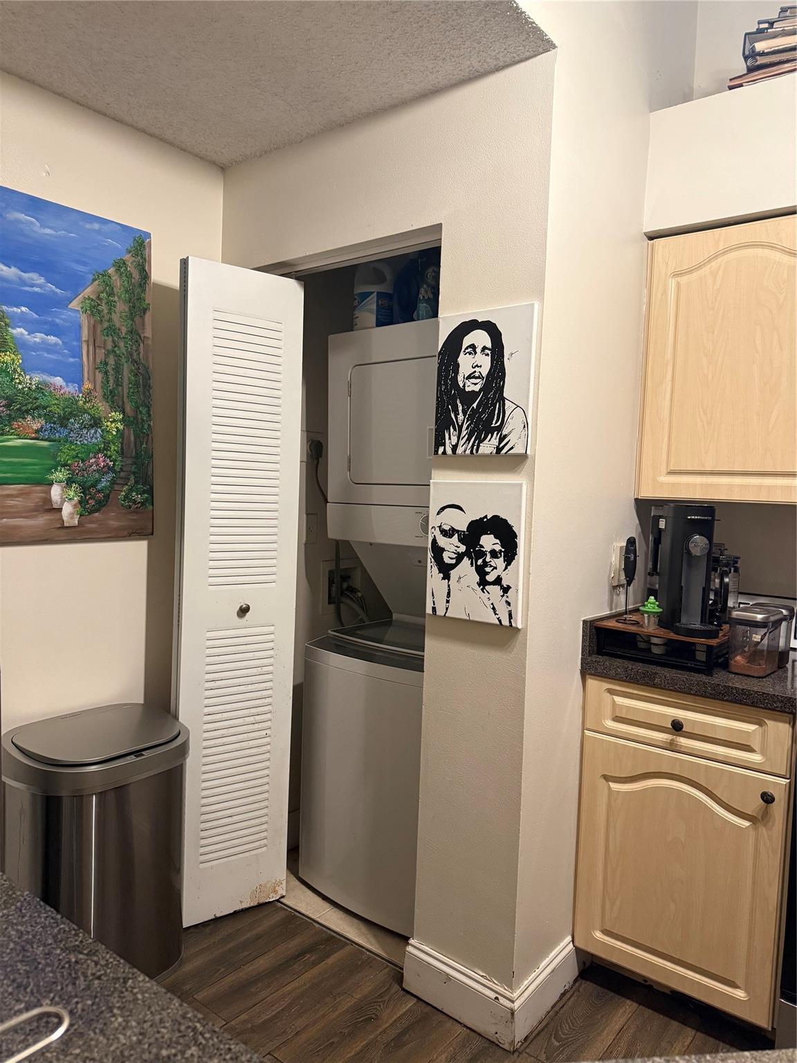 Summerbreeze Condo - Residential