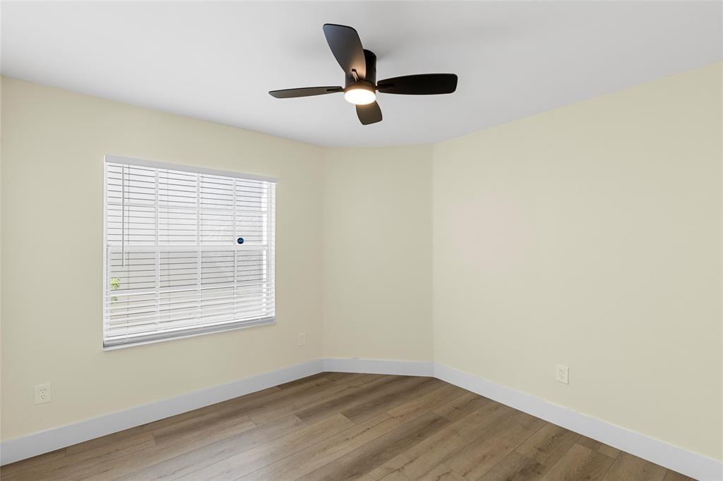 Regency Lakes At Coconut - Residential