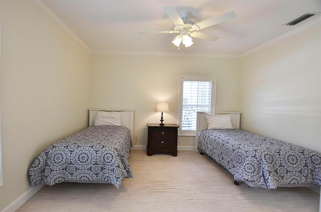 ''SEAGROVE WEST, REPLAT OF PORTION OF'' - Residential