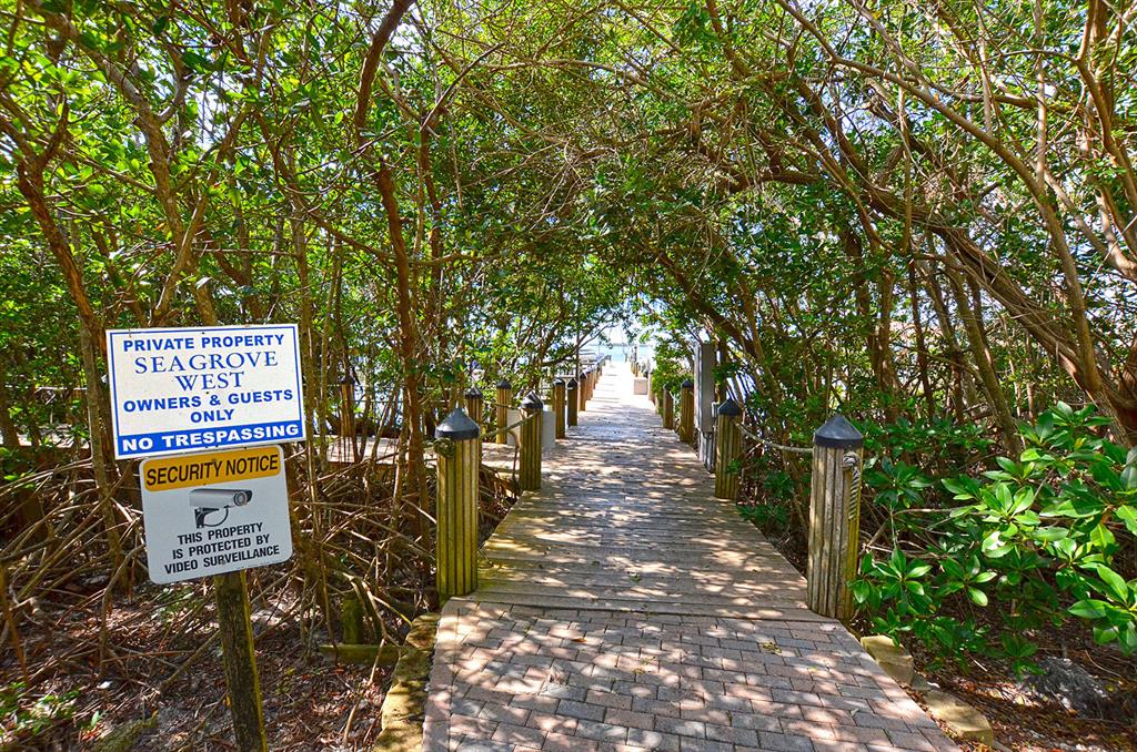 ''SEAGROVE WEST, REPLAT OF PORTION OF'' - Residential