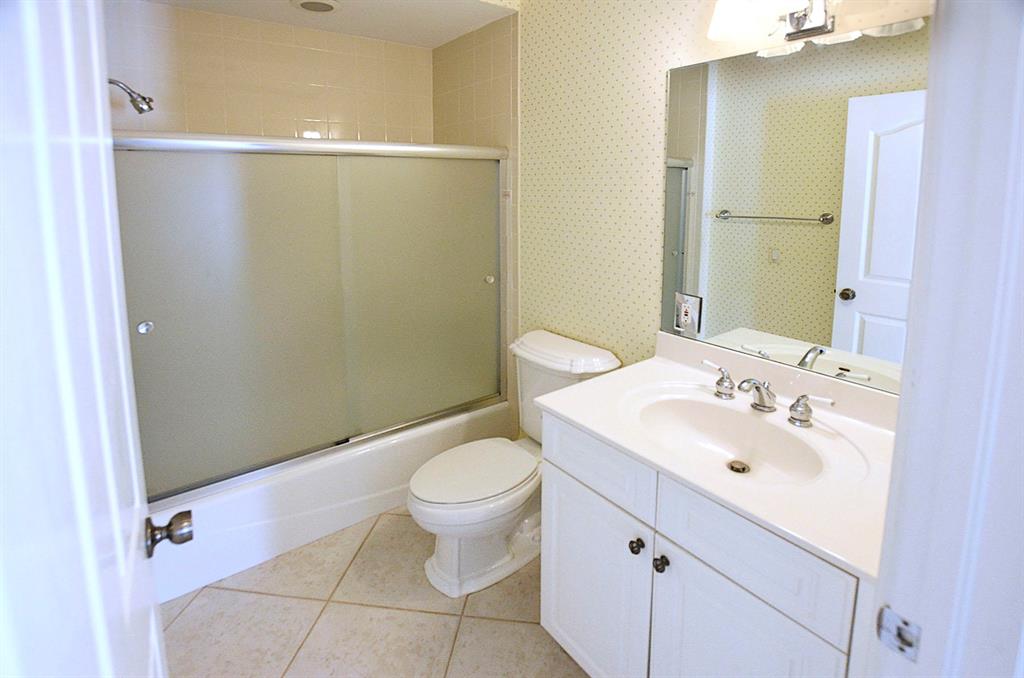 ''SEAGROVE WEST, REPLAT OF PORTION OF'' - Residential