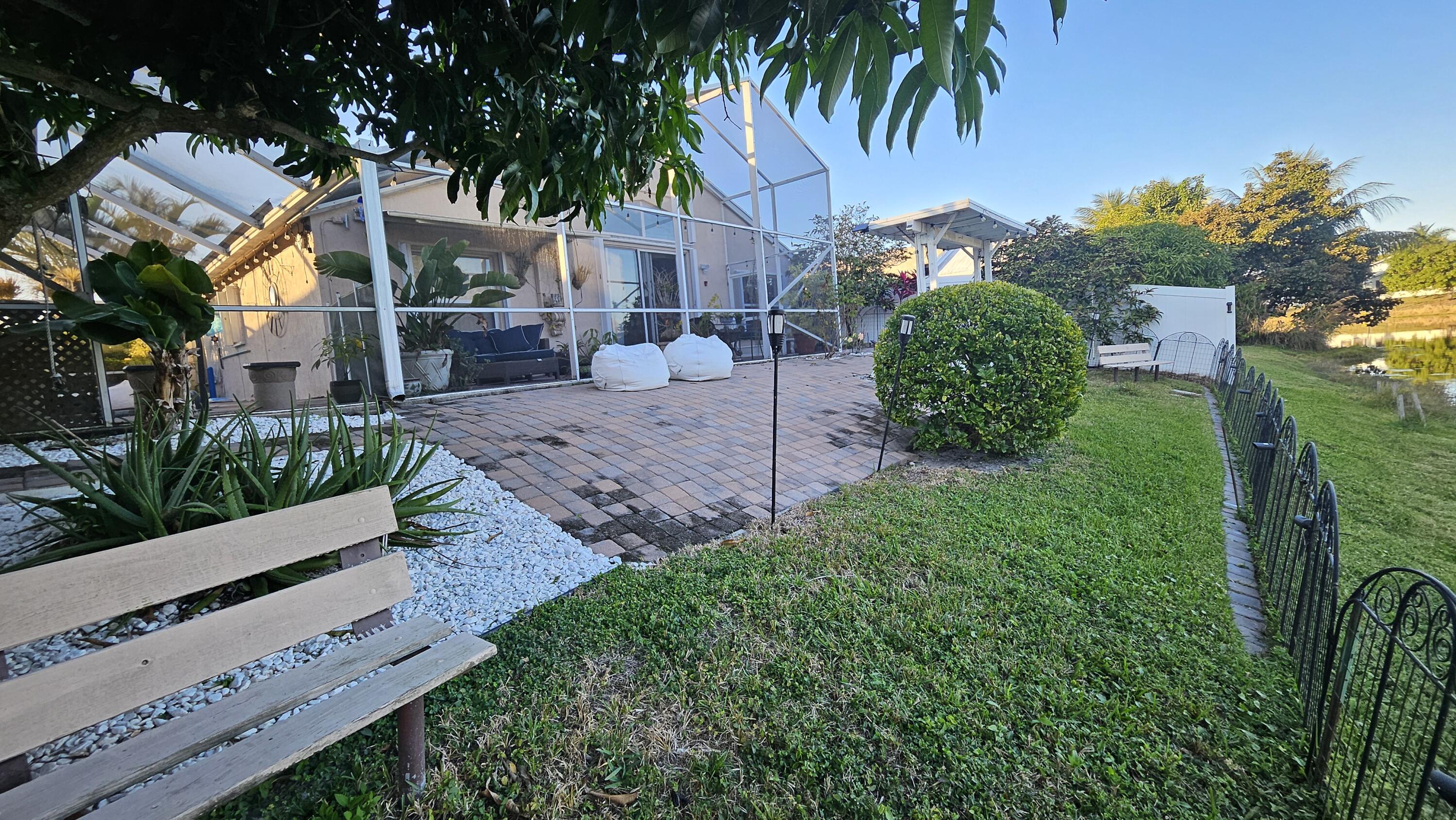 THE ENCLAVE - Residential