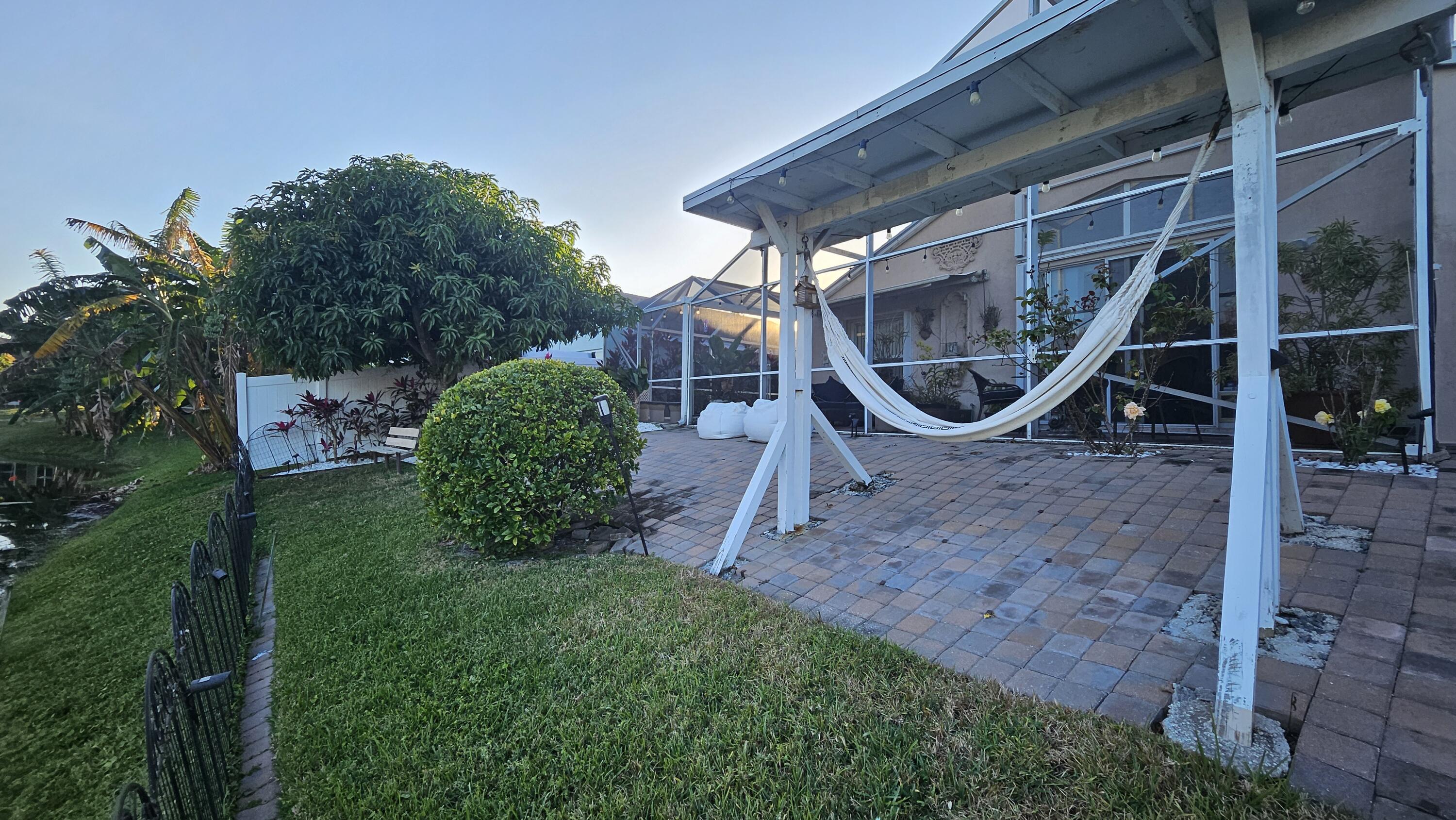 THE ENCLAVE - Residential