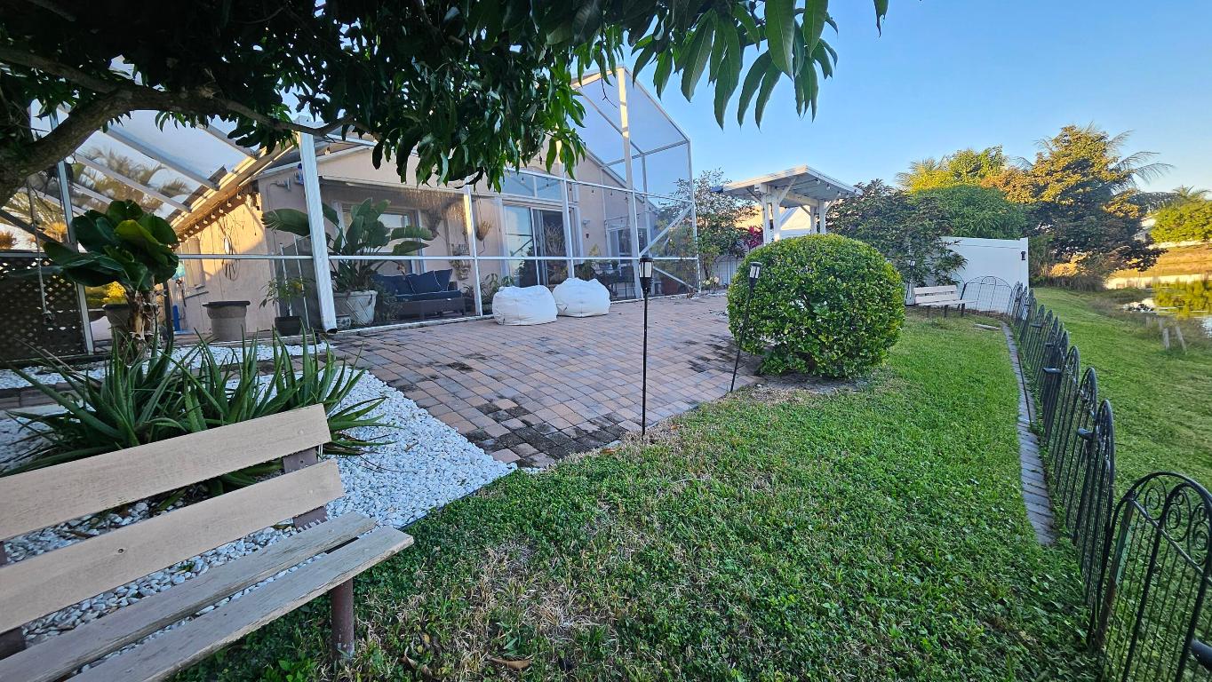 THE ENCLAVE - Residential