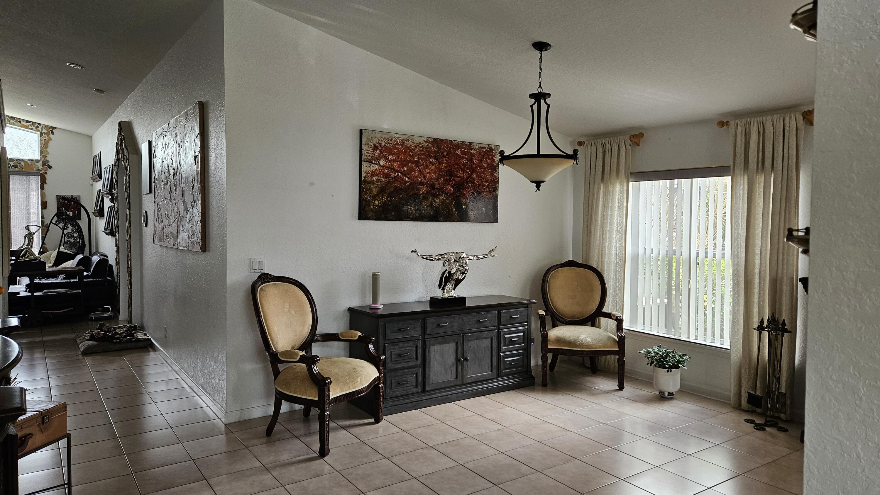 THE ENCLAVE - Residential