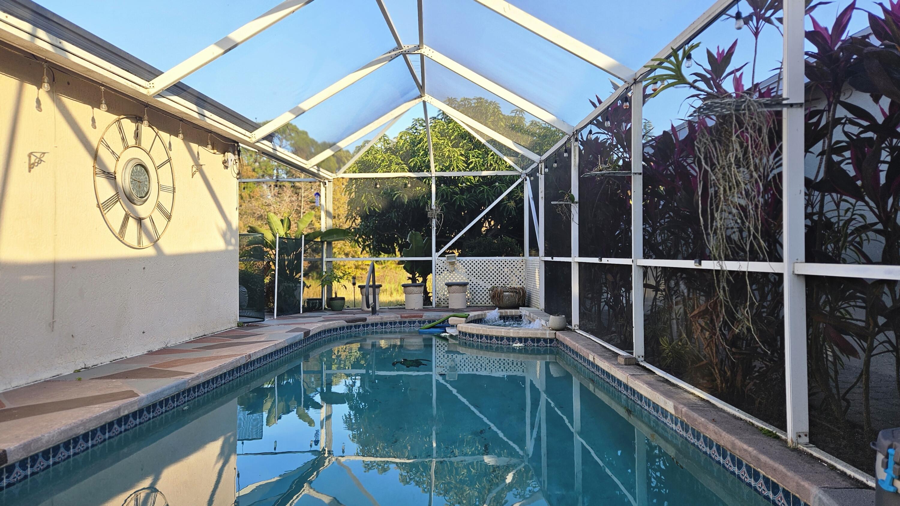 THE ENCLAVE - Residential