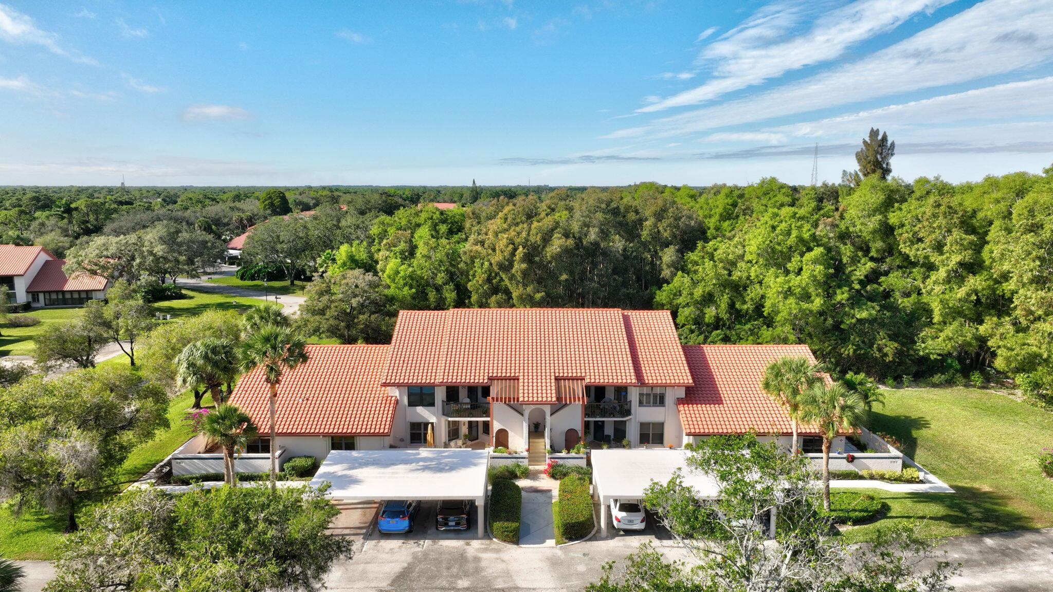 MONTEGO COVE CONDO - Residential