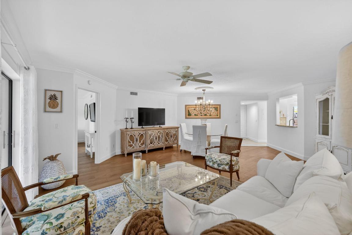 MONTEGO COVE CONDO - Residential