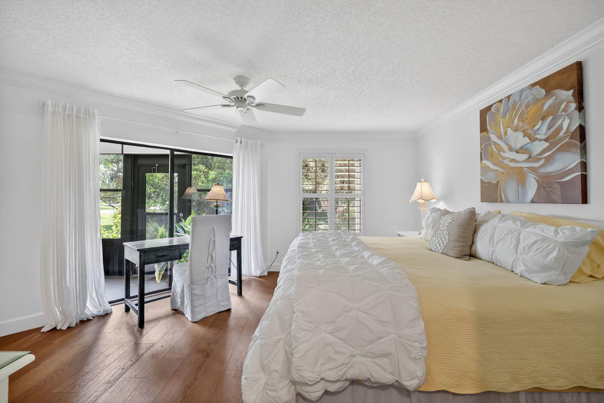 MONTEGO COVE CONDO - Residential