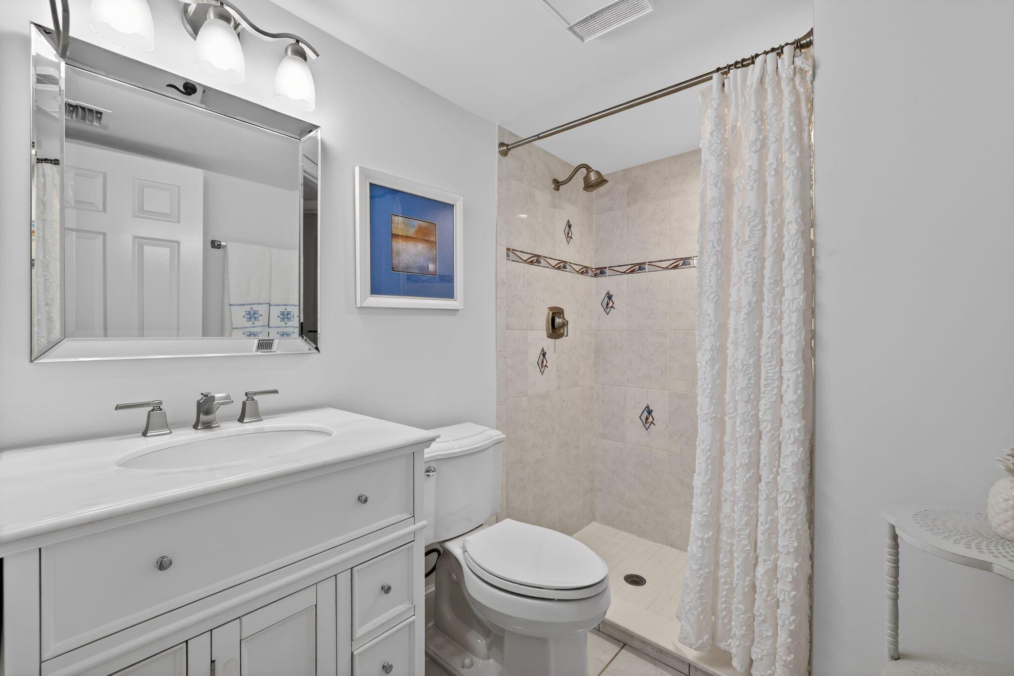 MONTEGO COVE CONDO - Residential