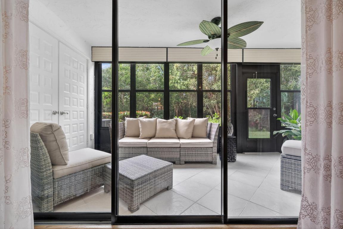 MONTEGO COVE CONDO - Residential