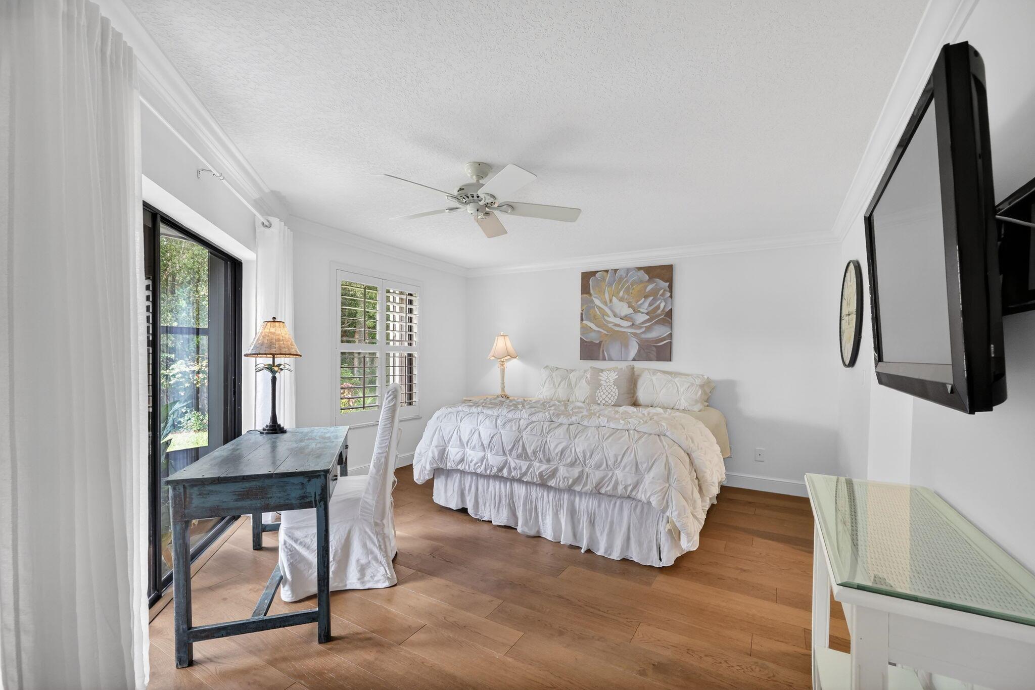 MONTEGO COVE CONDO - Residential