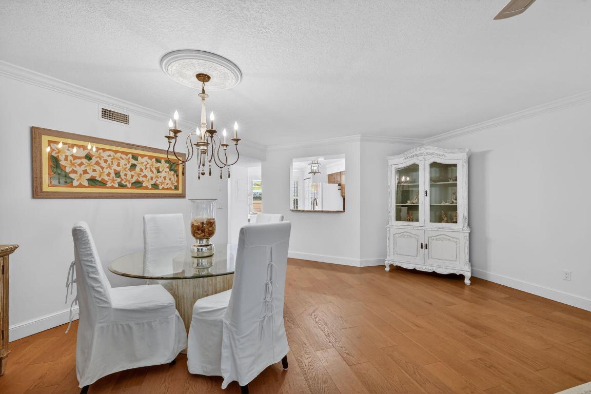 MONTEGO COVE CONDO - Residential