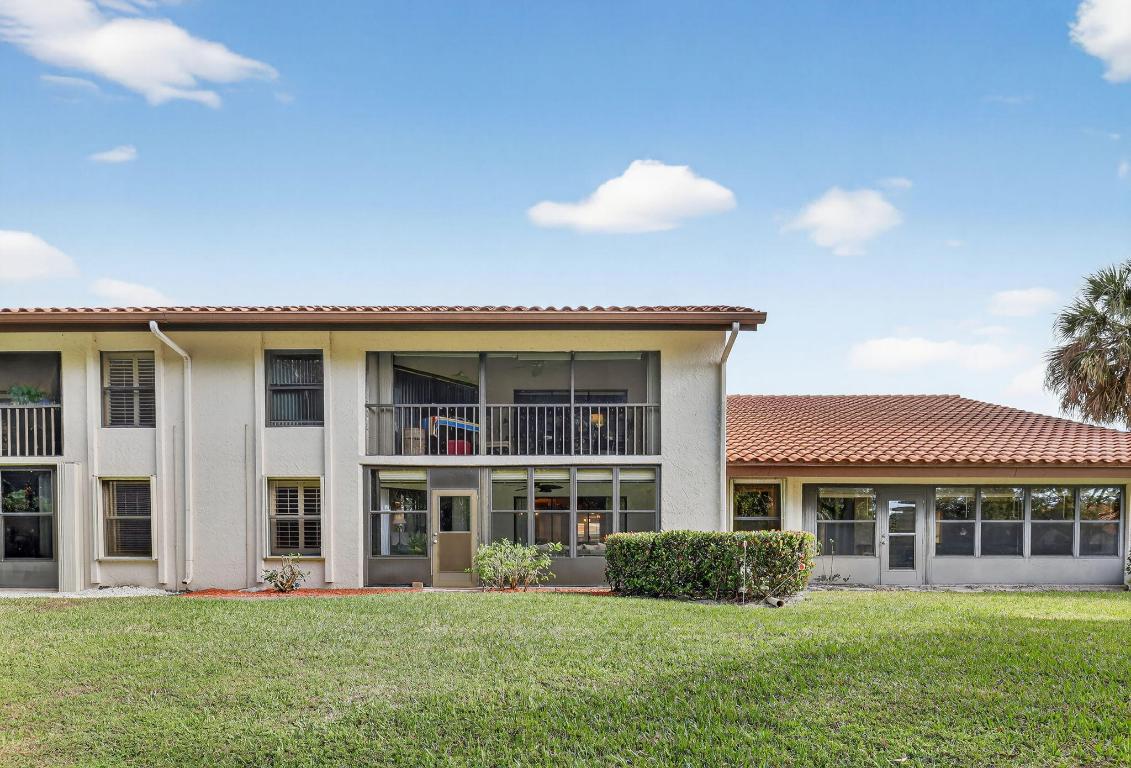 MONTEGO COVE CONDO - Residential