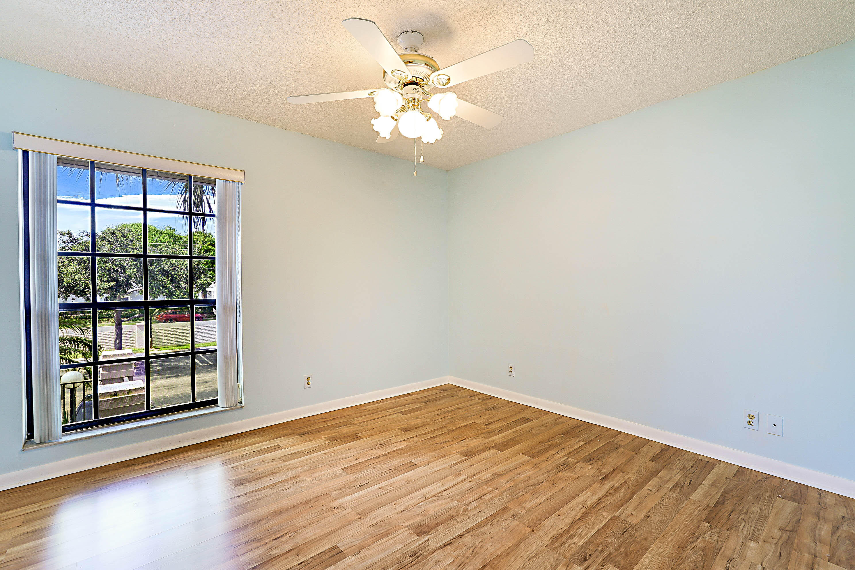 PARK POINTE 2 - Residential