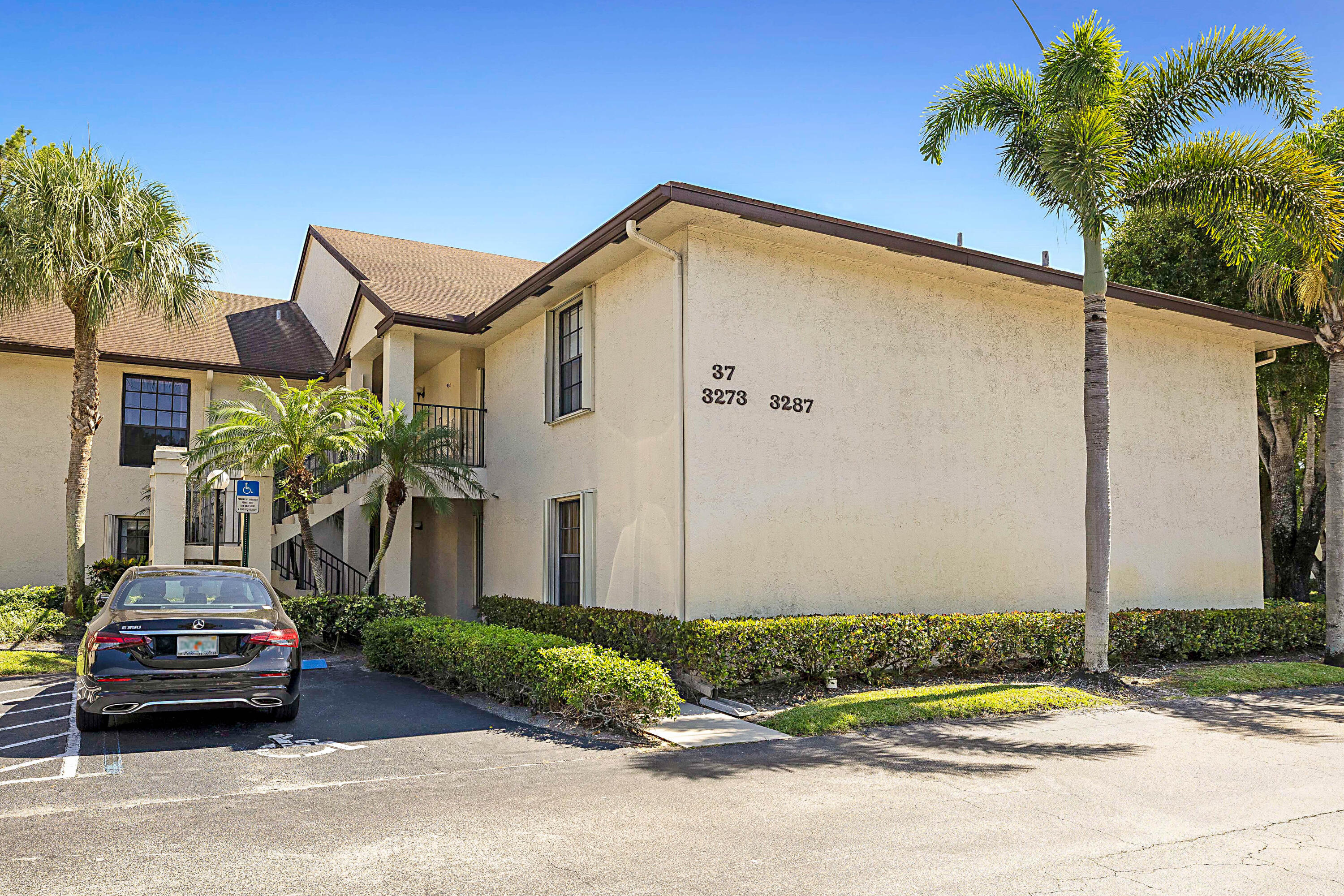 PARK POINTE 2 - Residential