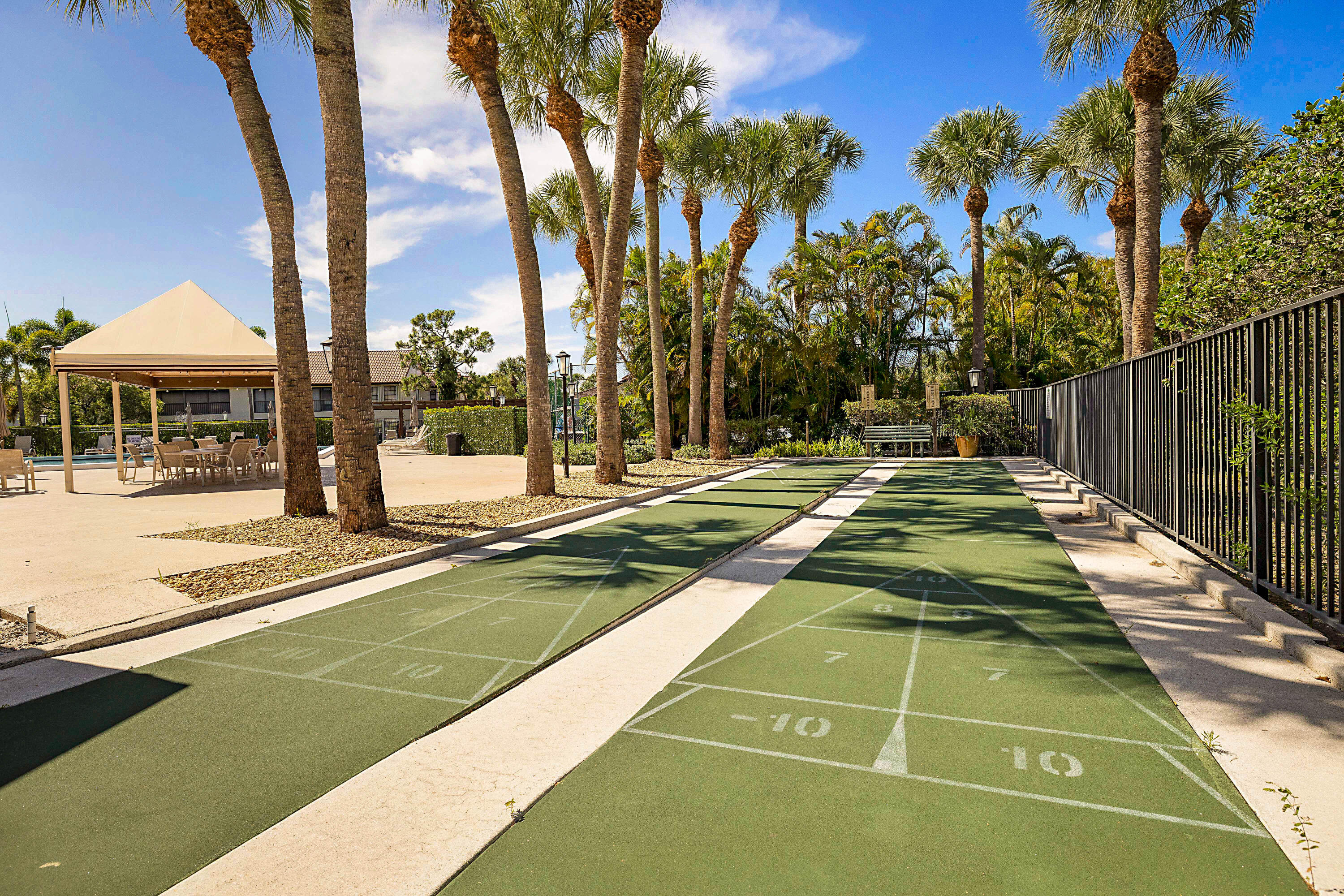 PARK POINTE 2 - Residential