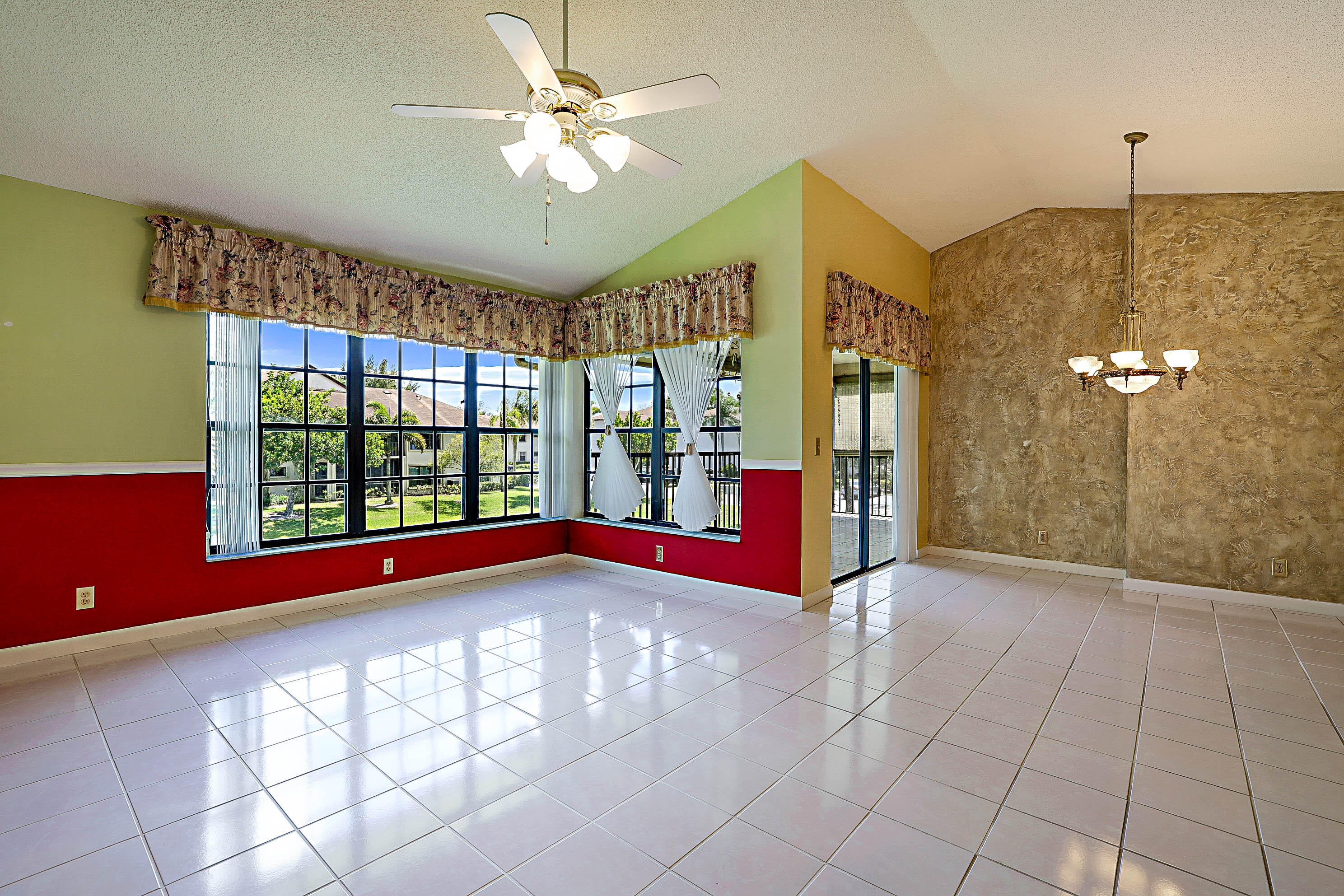 3283 Jog Park Drive