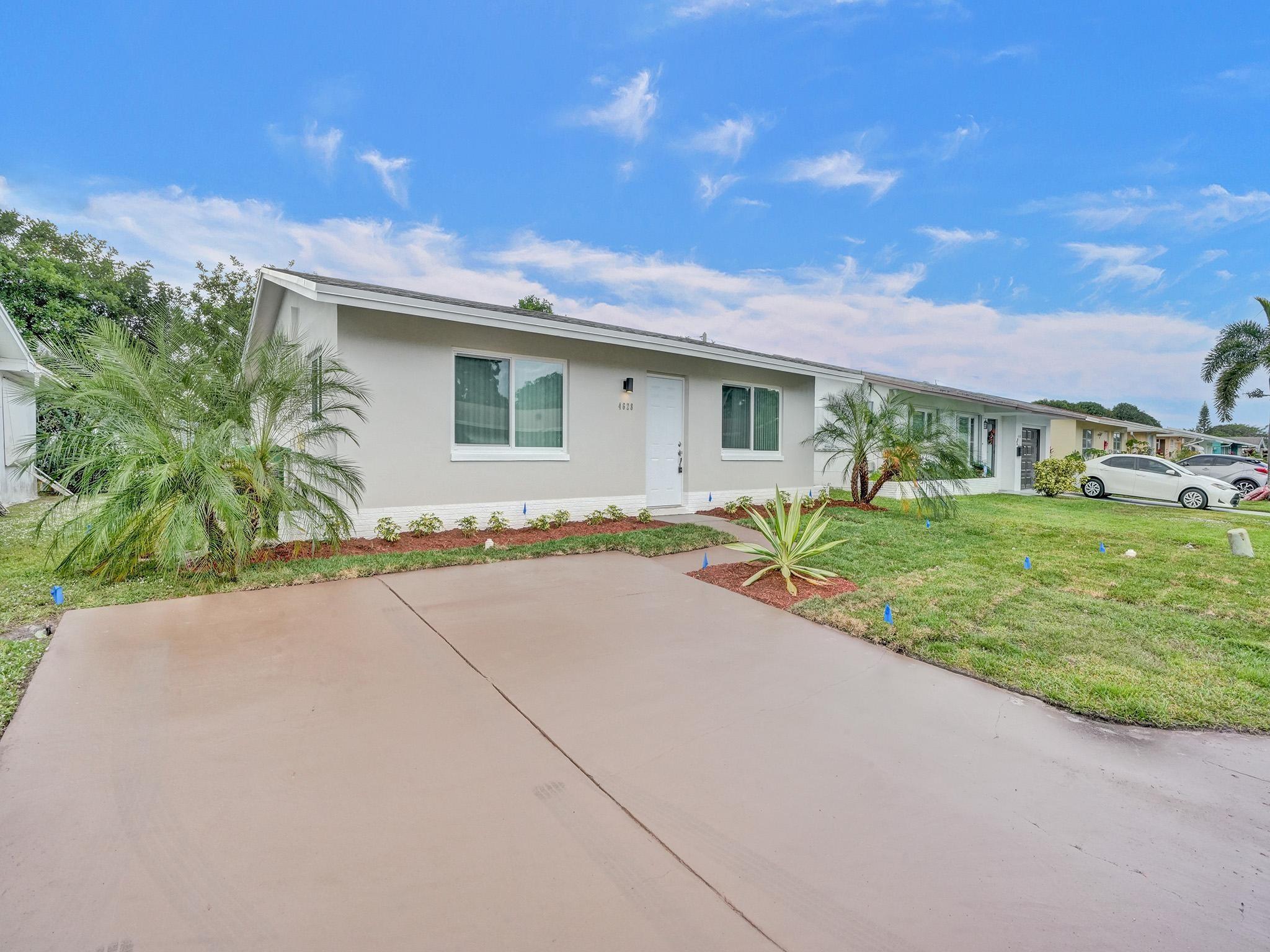Mainlands Of Tamarac Lake - Residential