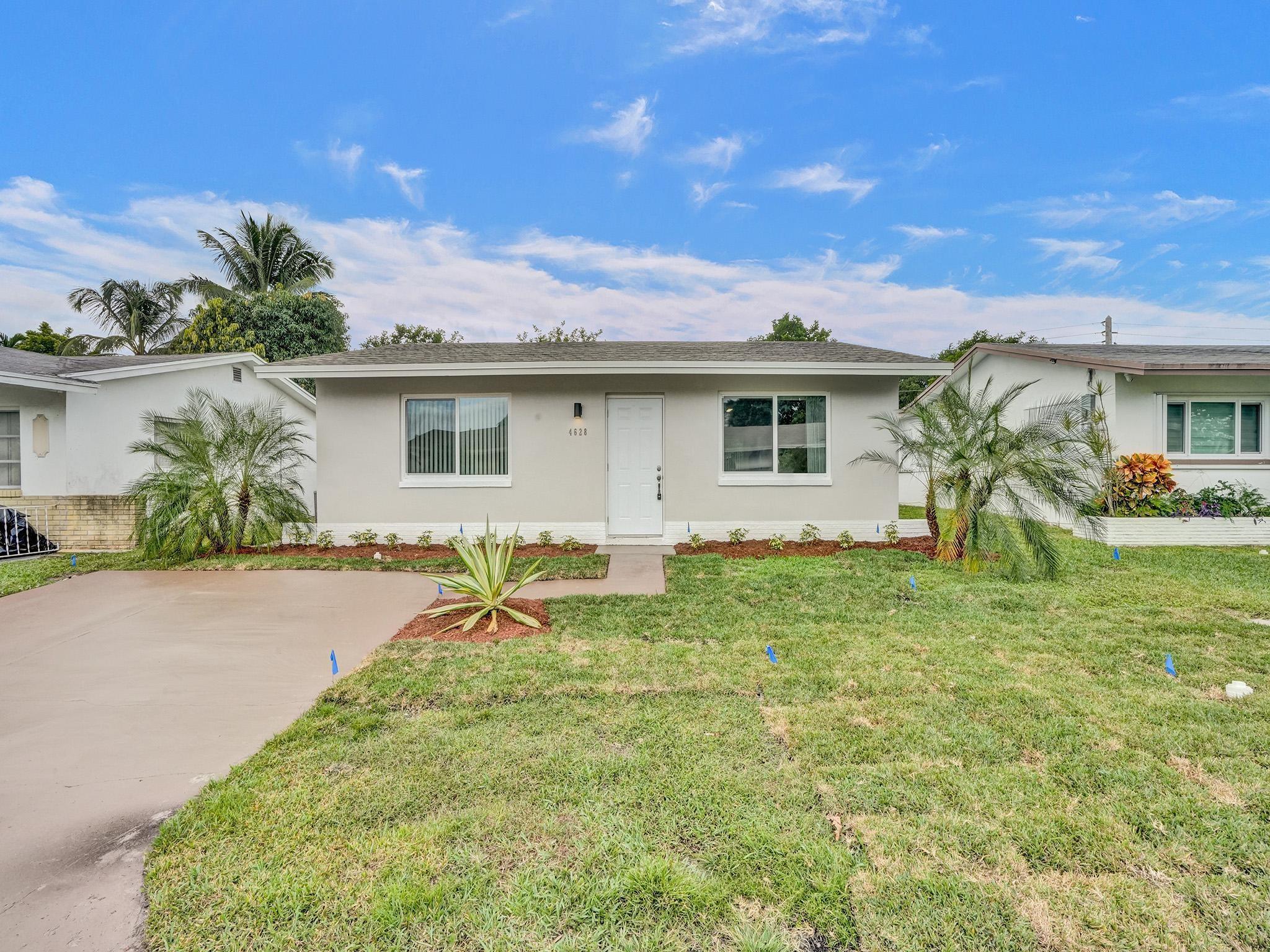 Mainlands Of Tamarac Lake - Residential