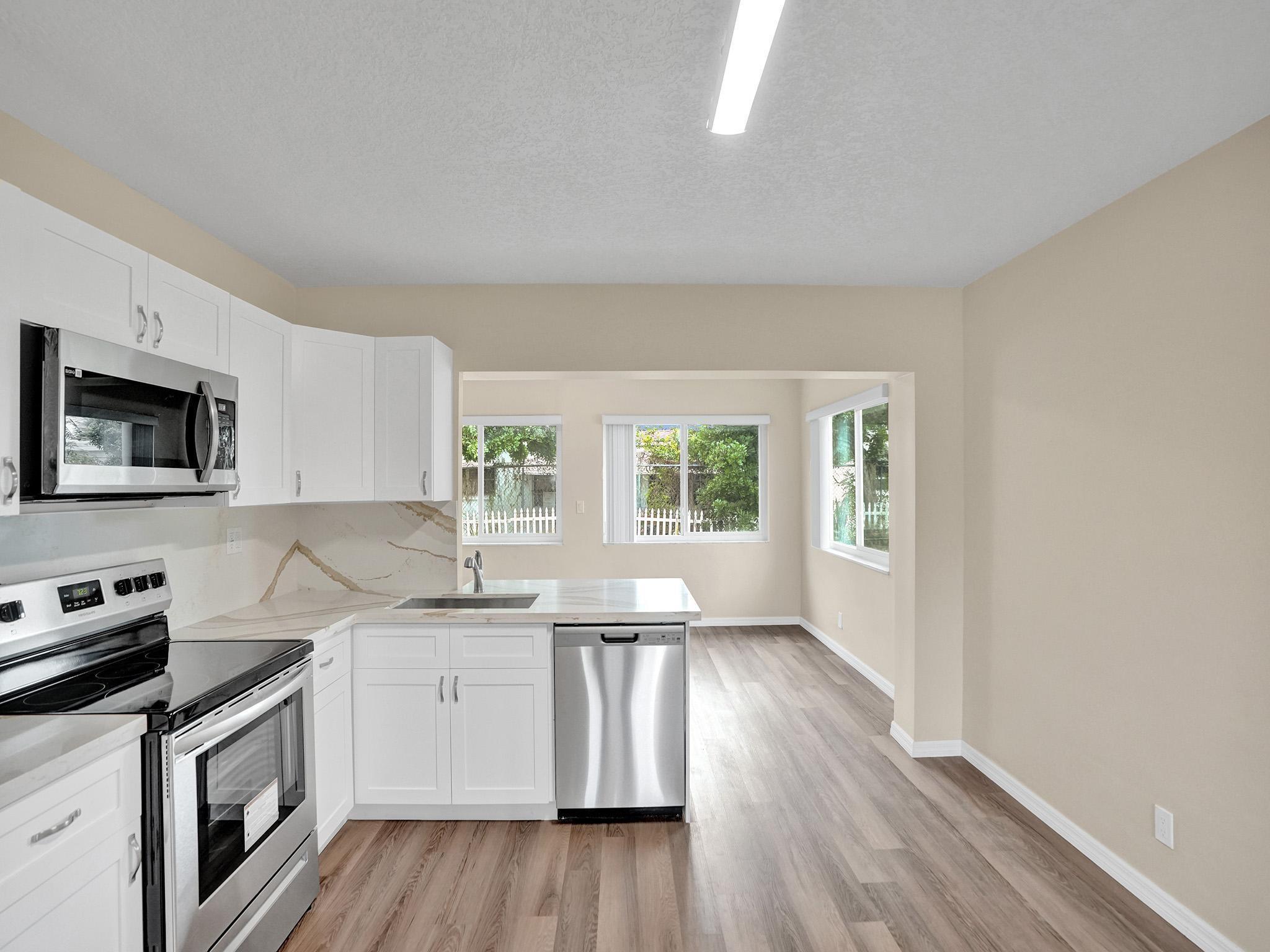 Mainlands Of Tamarac Lake - Residential