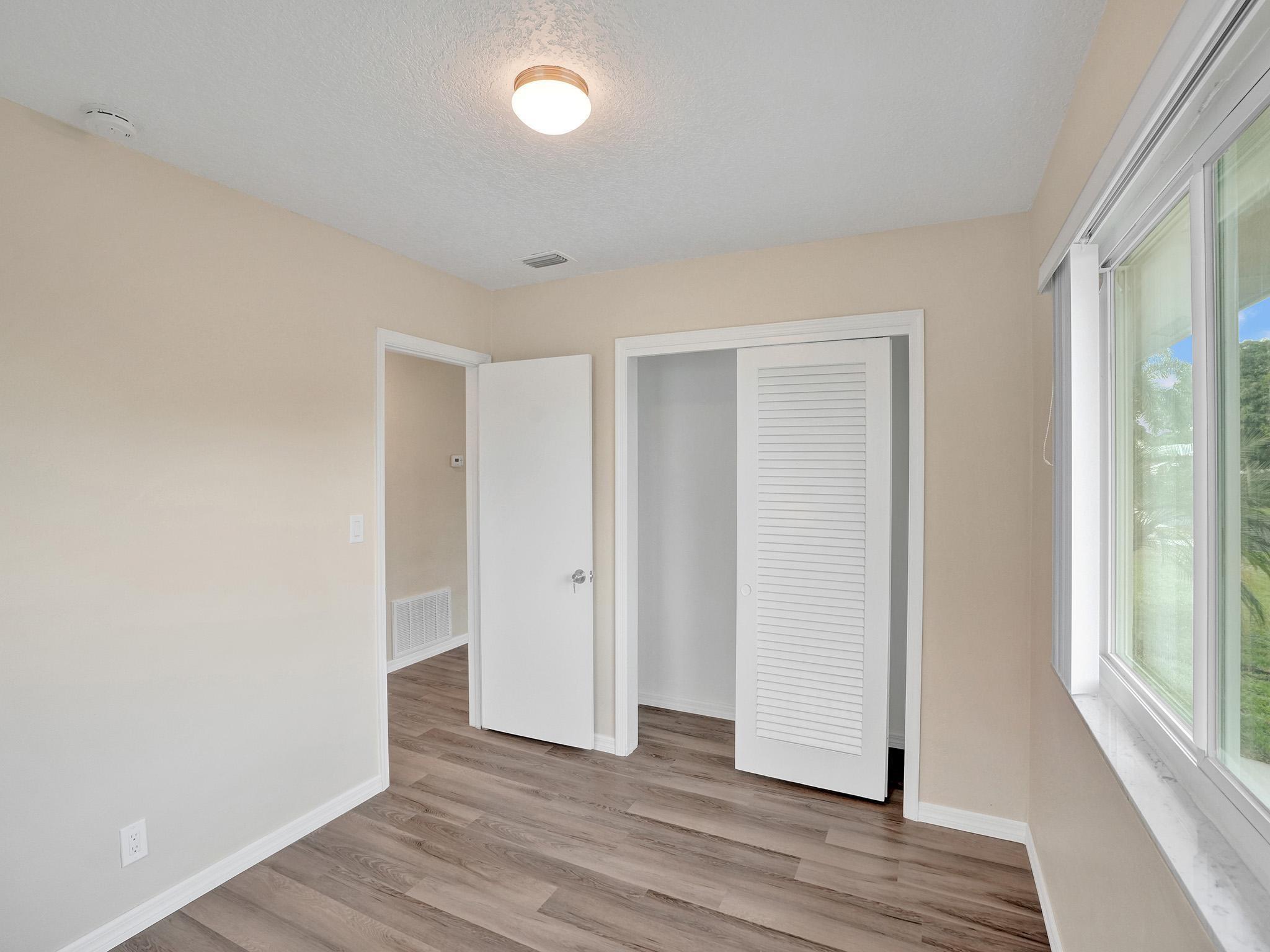 Mainlands Of Tamarac Lake - Residential