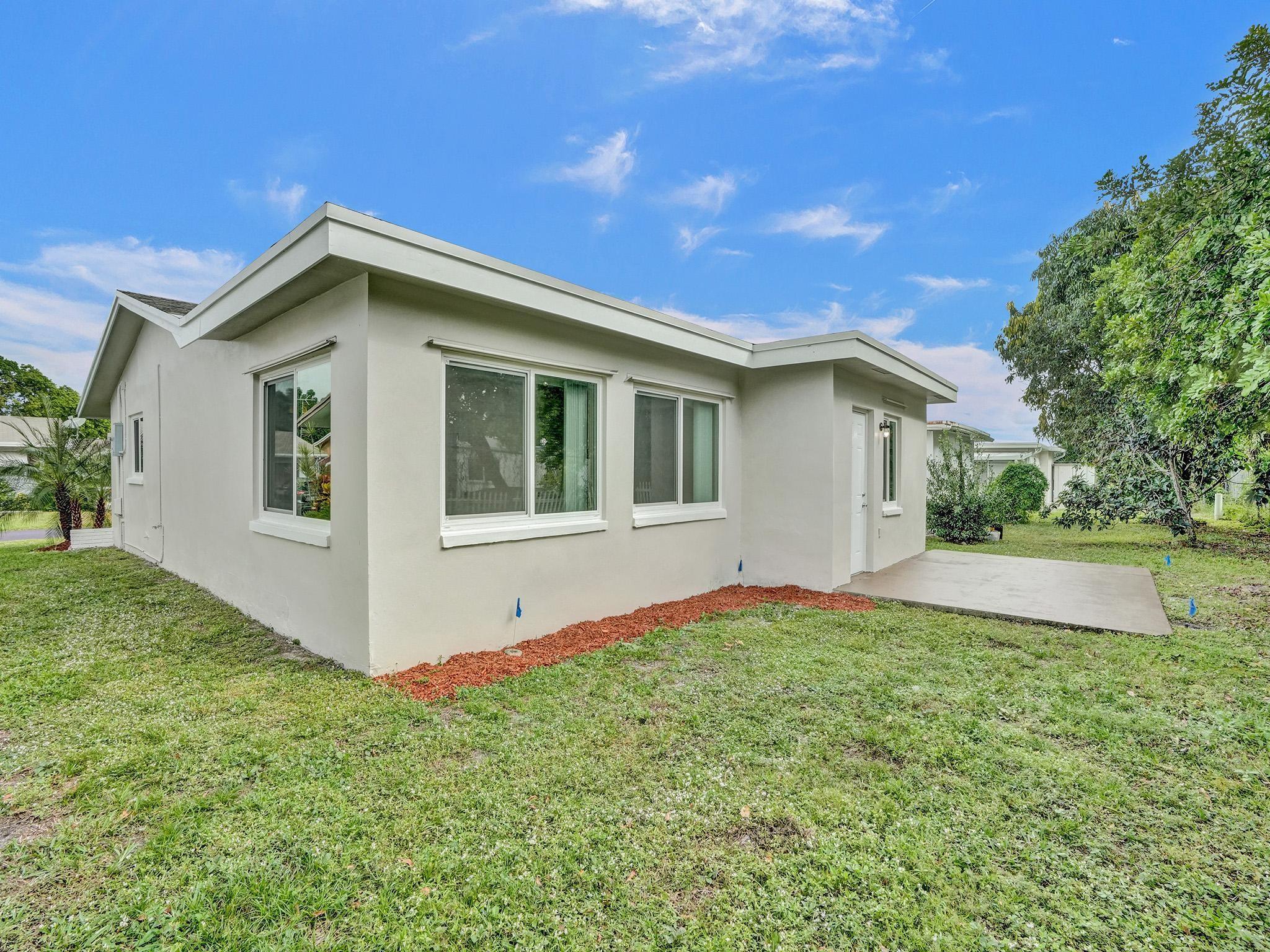 Mainlands Of Tamarac Lake - Residential