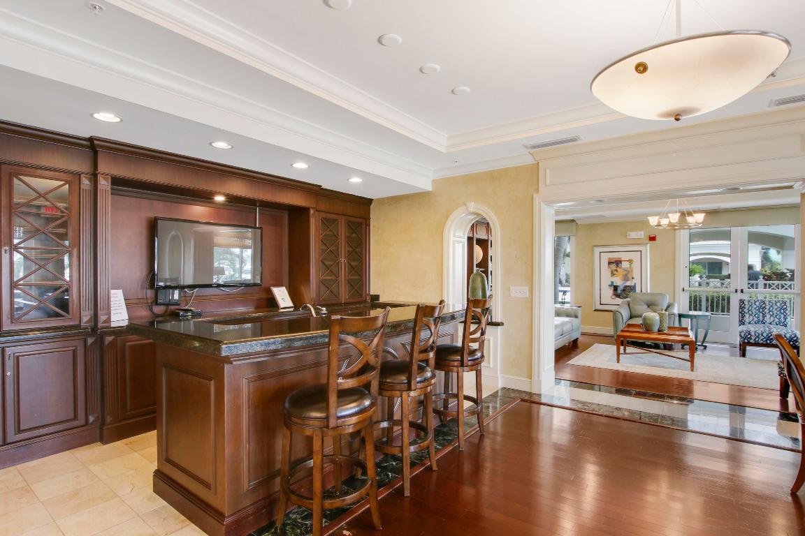 Moorings at Lantana - Residential Lease