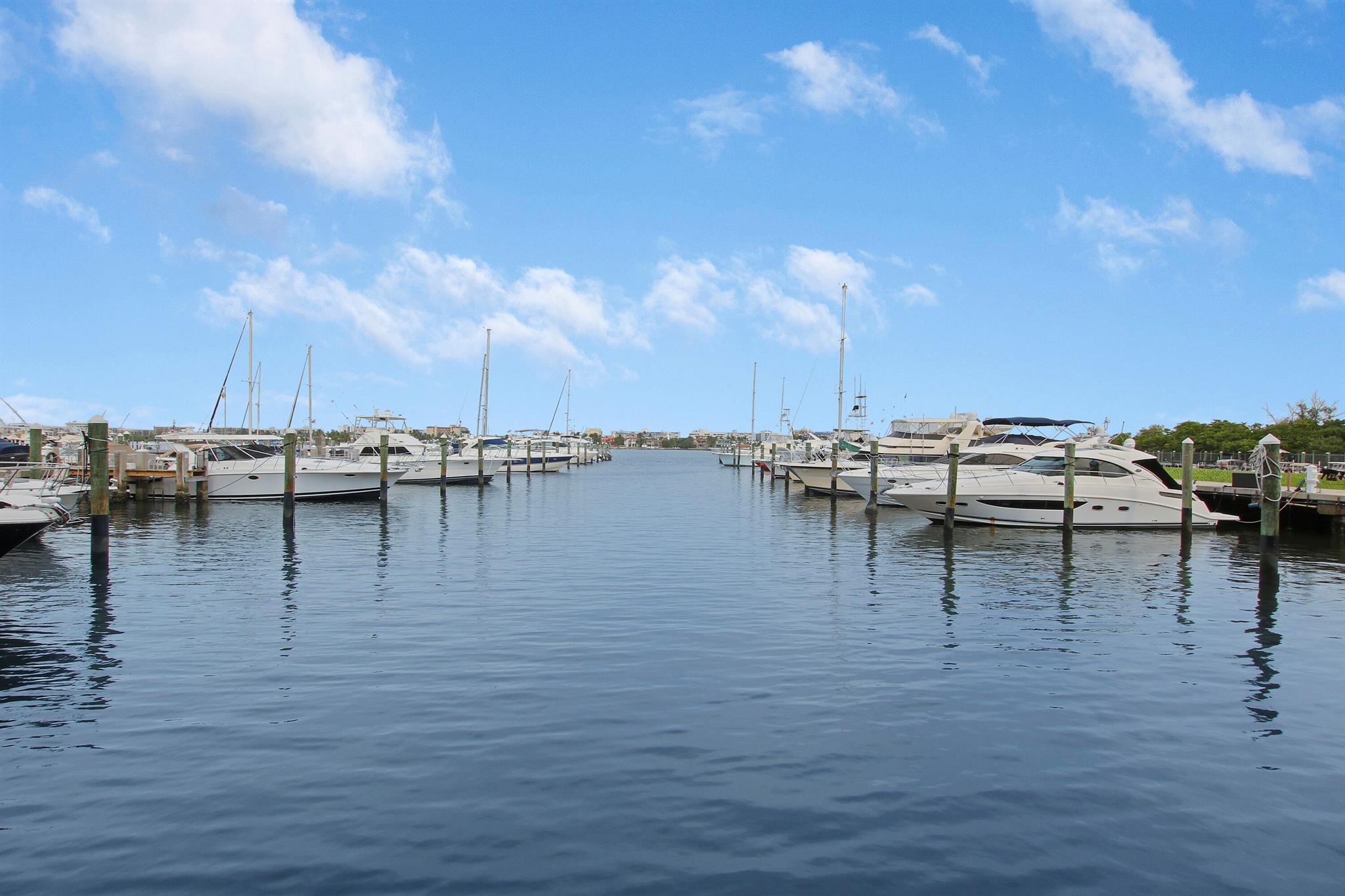 Moorings at Lantana - Residential Lease