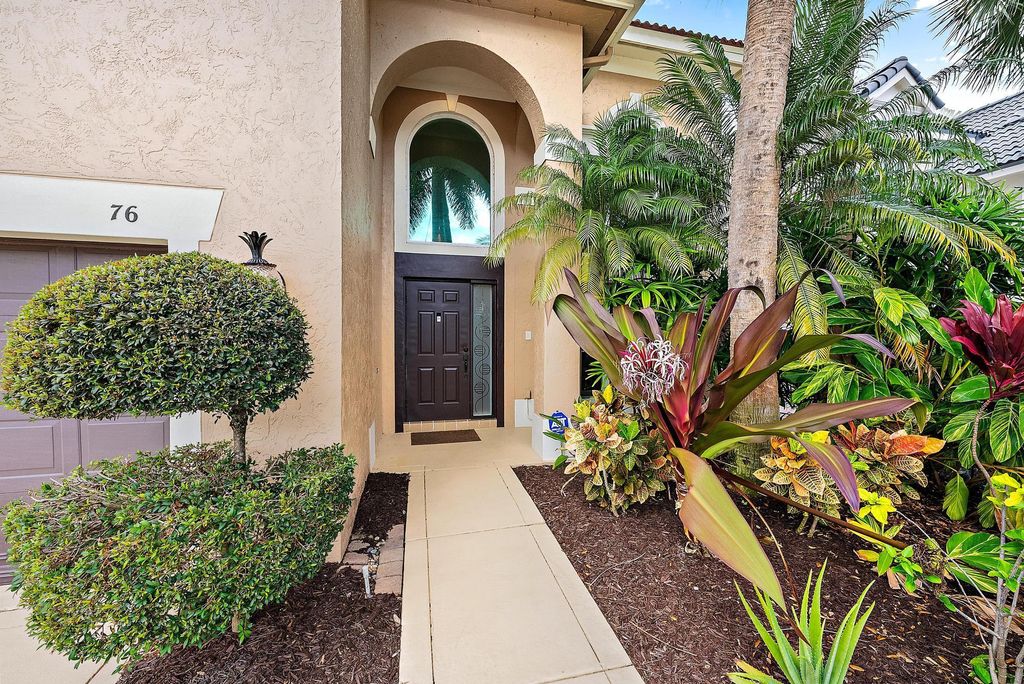 Photo of 76 Princewood Lane, Palm Beach Gardens, FL 33410 (MLS # R11150413)