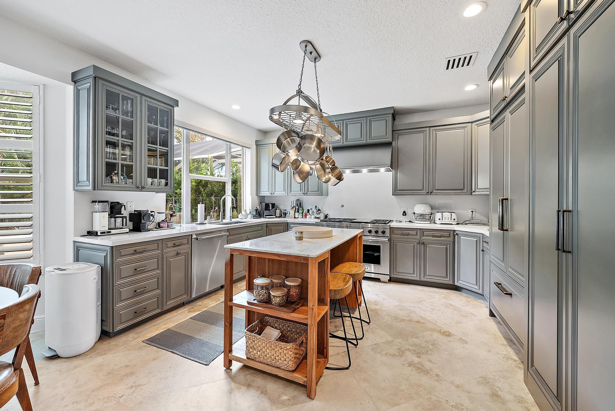 SANCTUARY 2 - Residential