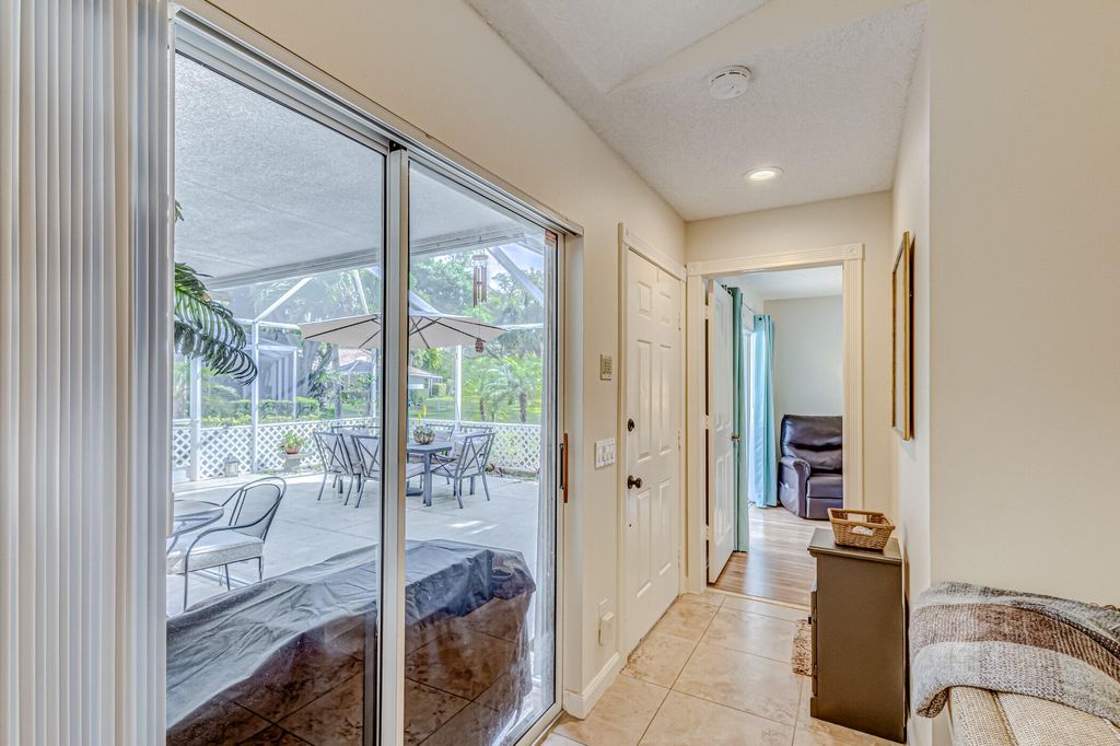 Photo of 503 Silverleaf Oak Court, Palm Beach Gardens, FL 33410 (MLS # R10968384)