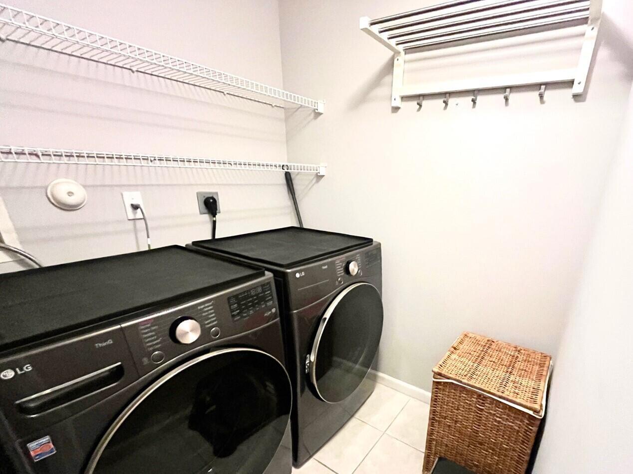 ST ANDREWS AT POLO CLUB C - Residential Lease