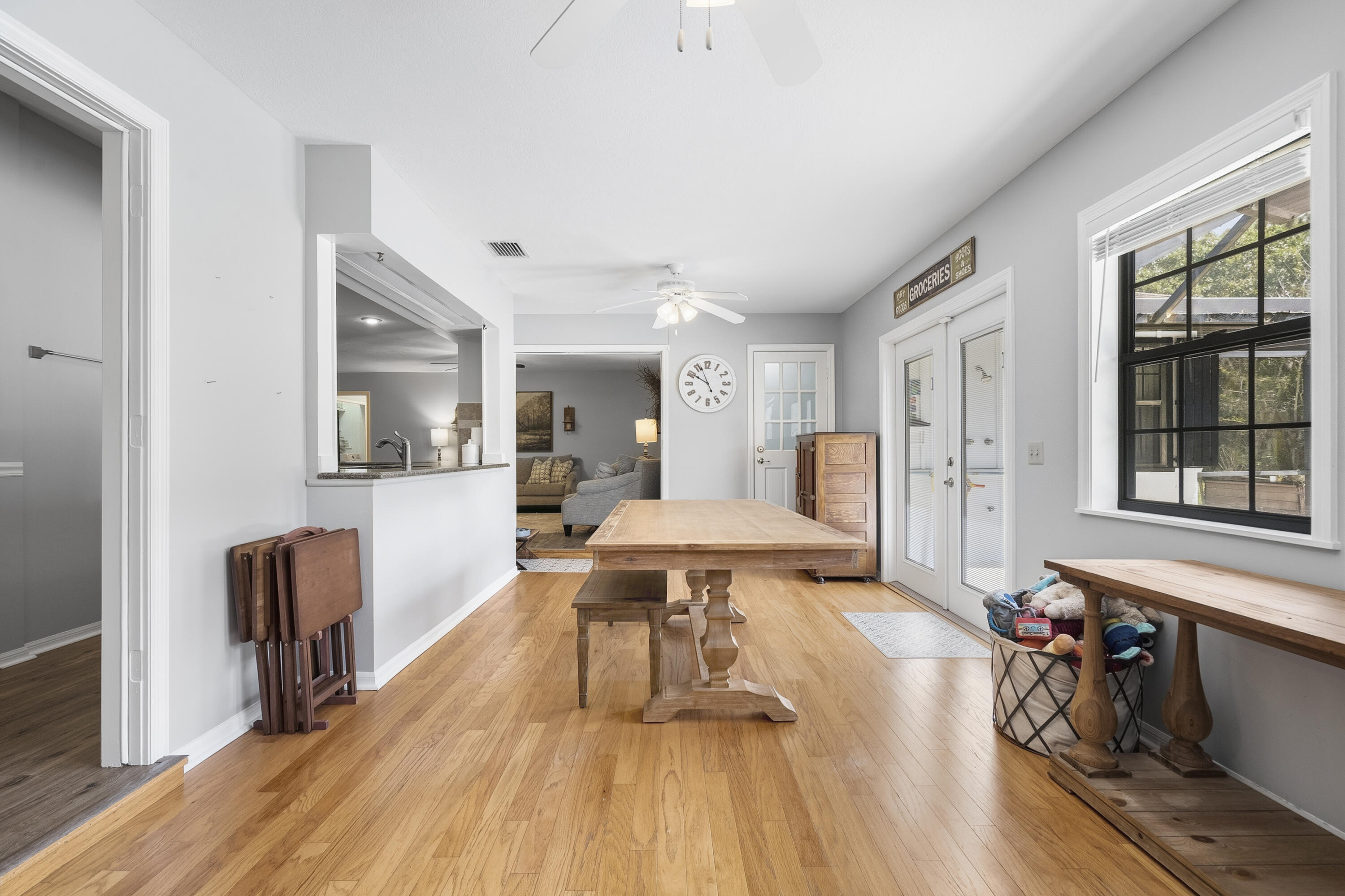 METES AND BOUNDS - Residential