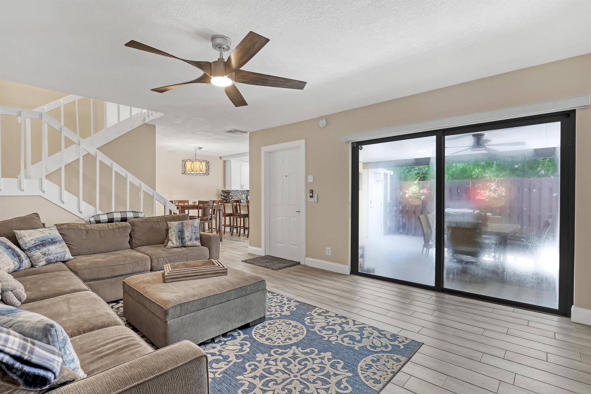 SPRINGDALE HOMES - Residential Lease
