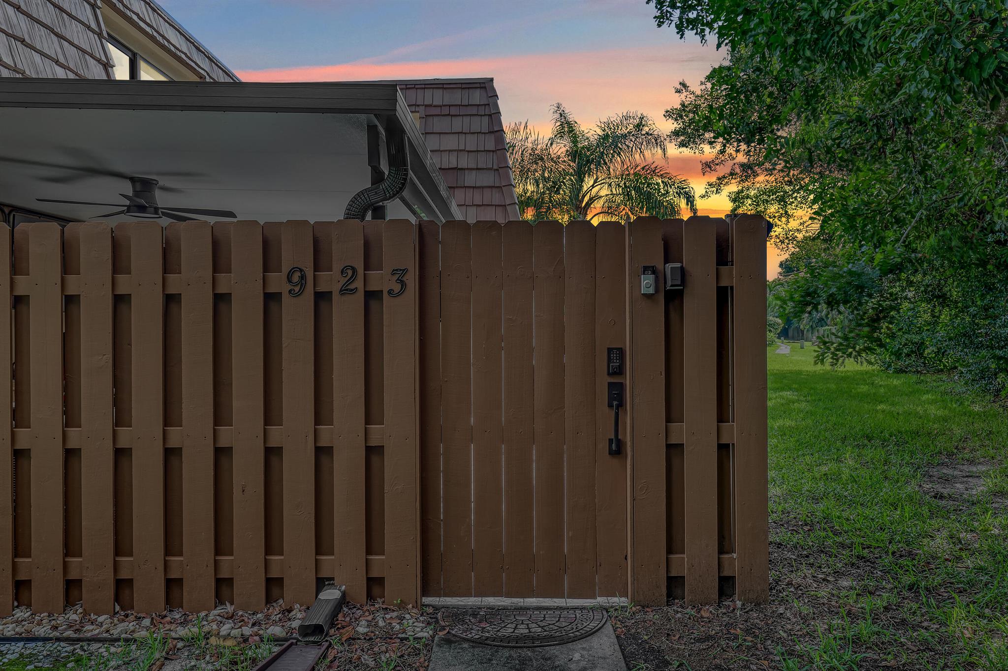 SPRINGDALE HOMES - Residential Lease