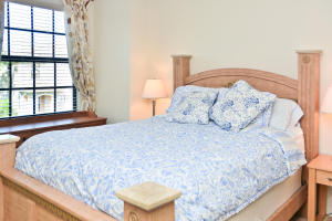 GRAMERCY SQUARE - Residential