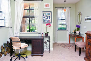 GRAMERCY SQUARE - Residential