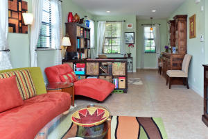 GRAMERCY SQUARE - Residential