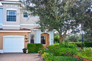 GRAMERCY SQUARE - Residential