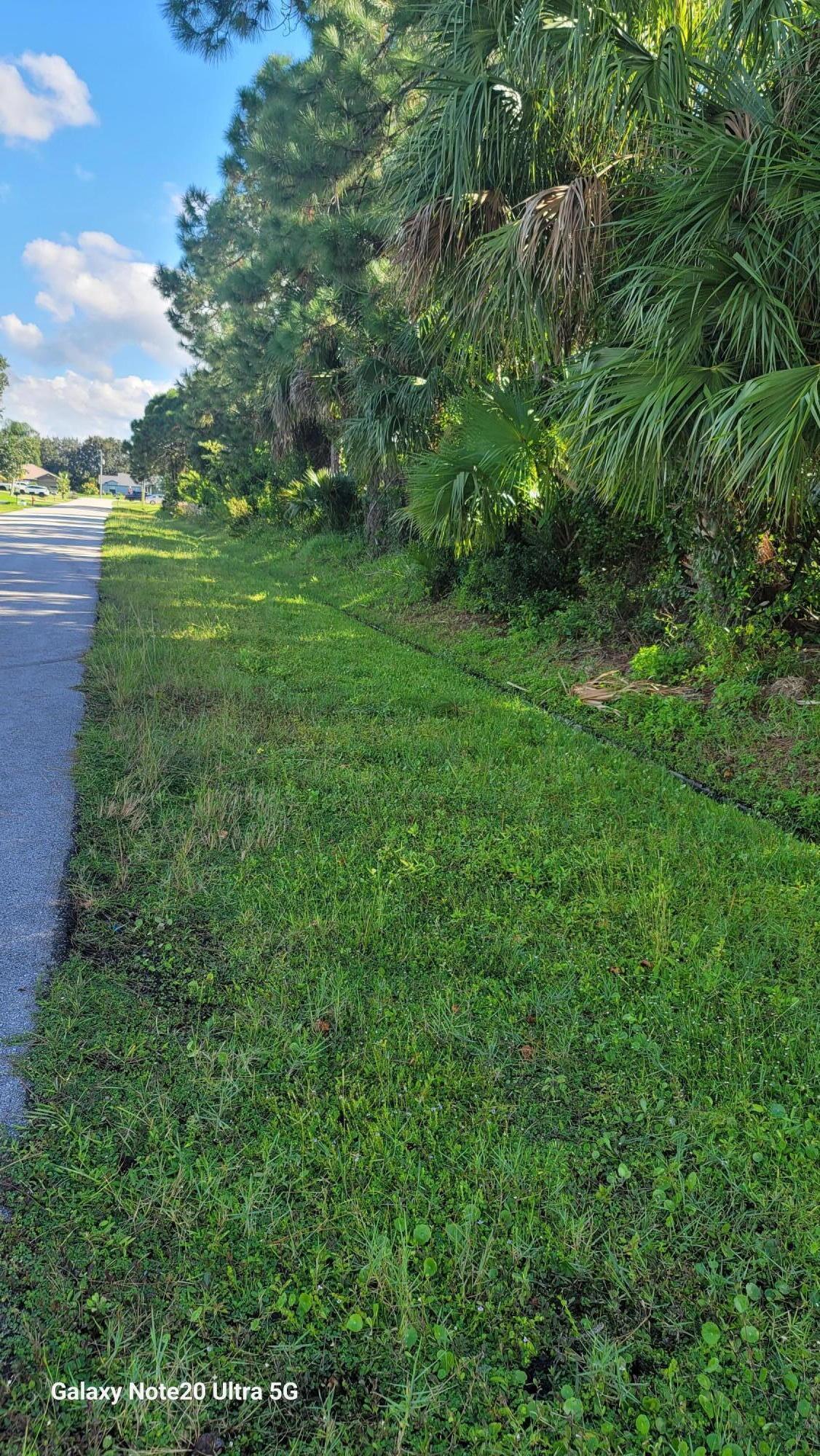 PORT ST LUCIE SECTION 19 - Land