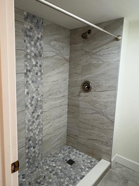 KENSINGTON WALK CONDO - Residential