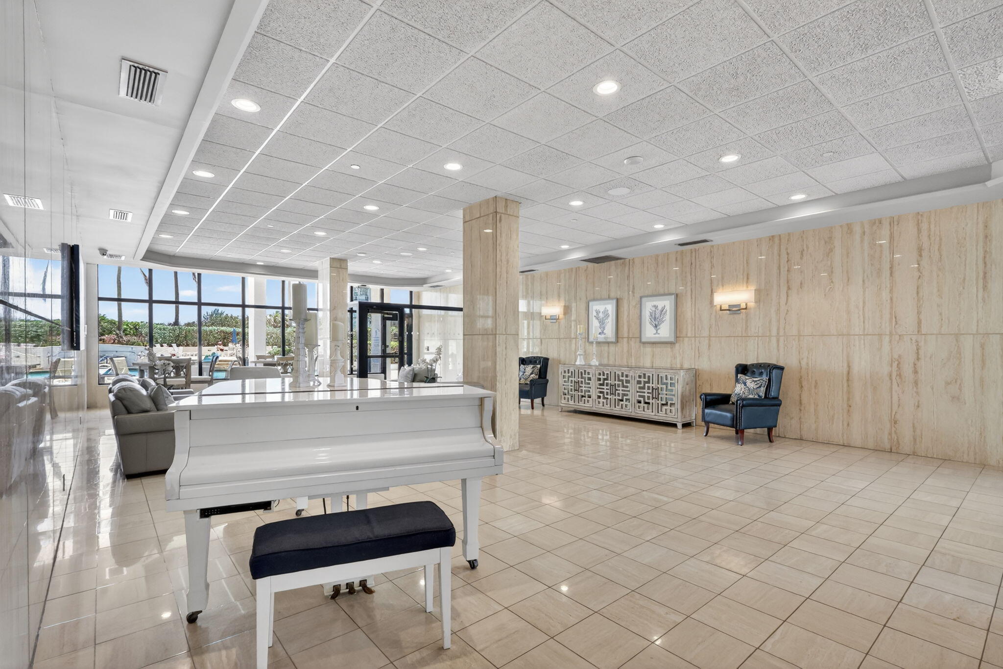 PRINCESS OF HUTCHINSON ISLAND - Residential Lease