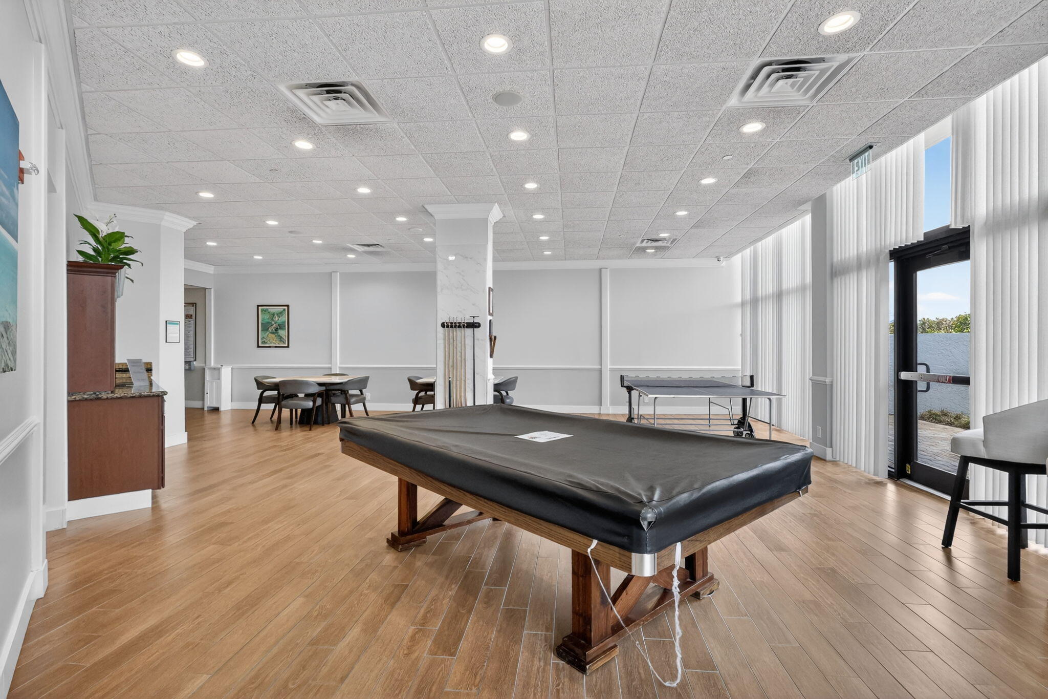 PRINCESS OF HUTCHINSON ISLAND - Residential Lease