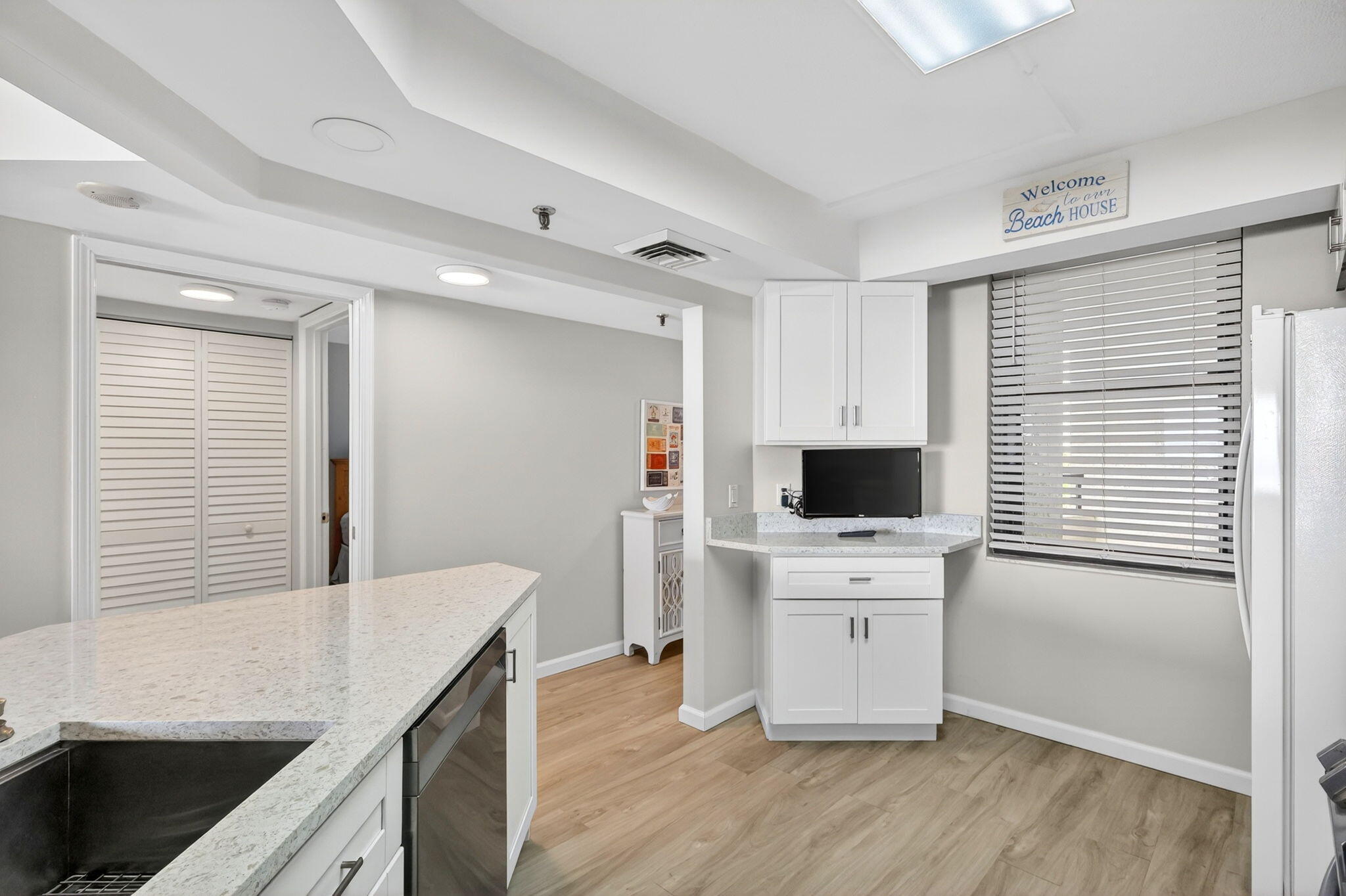 PRINCESS OF HUTCHINSON ISLAND - Residential Lease