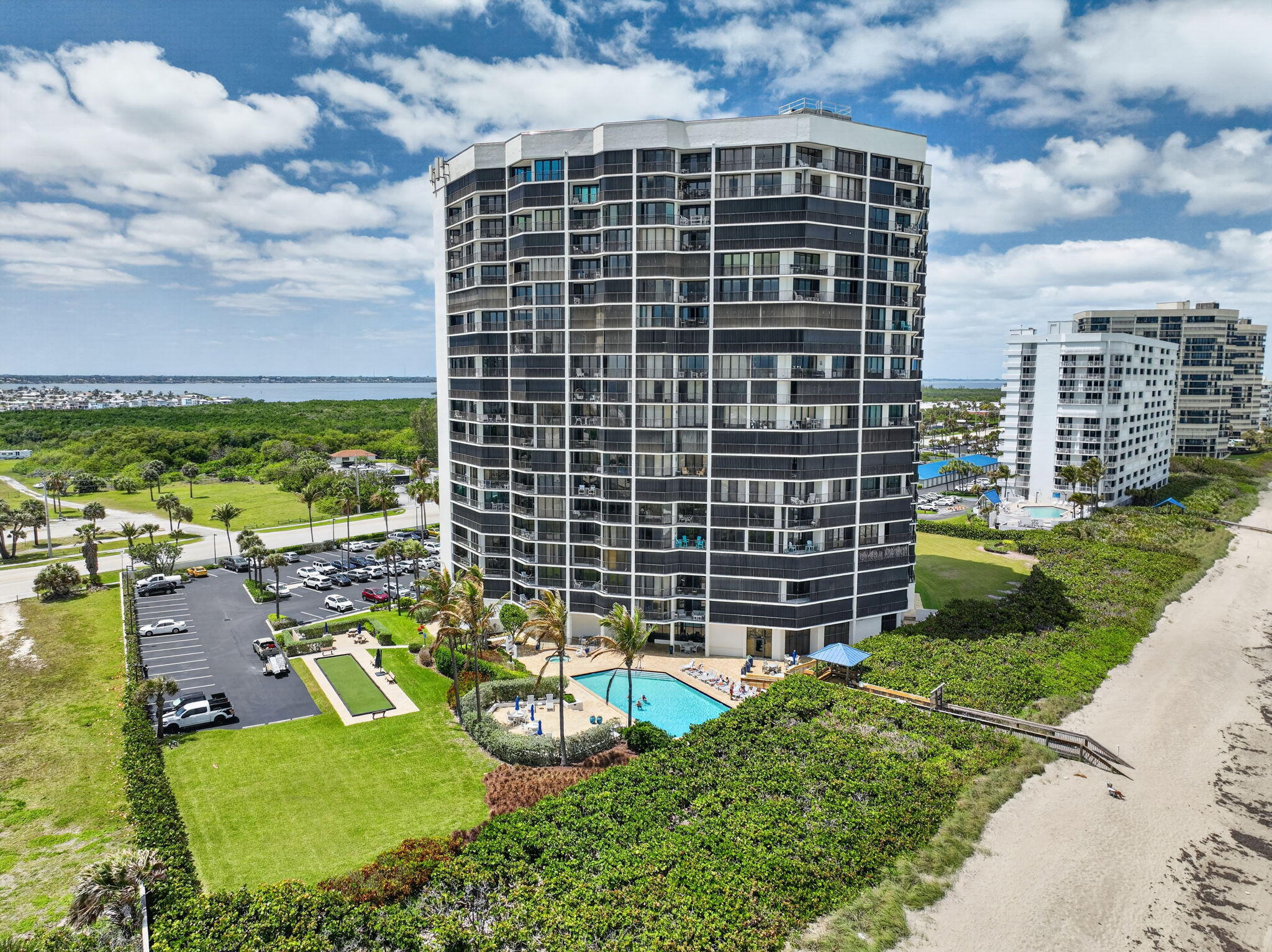 PRINCESS OF HUTCHINSON ISLAND - Residential Lease